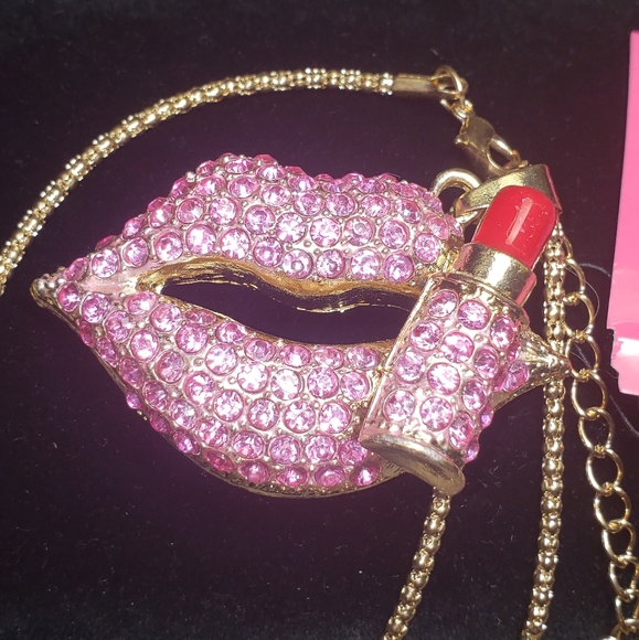 Betsey Johnson Jewelry - NWT PINK CRYSTAL LIPS/LIPSTICK BY BETSEY JOHNSON